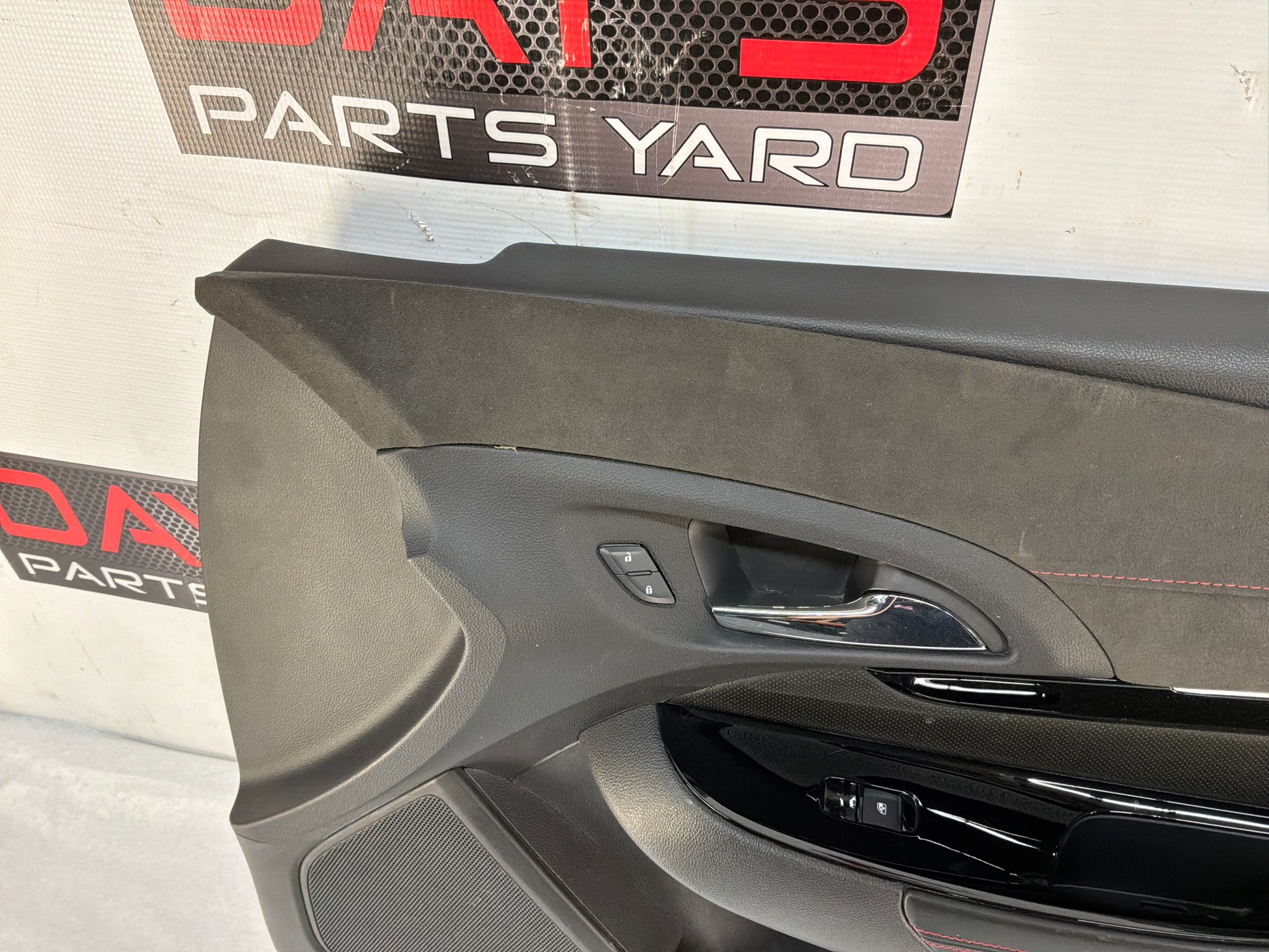 Door panel - Day's Parts Yard