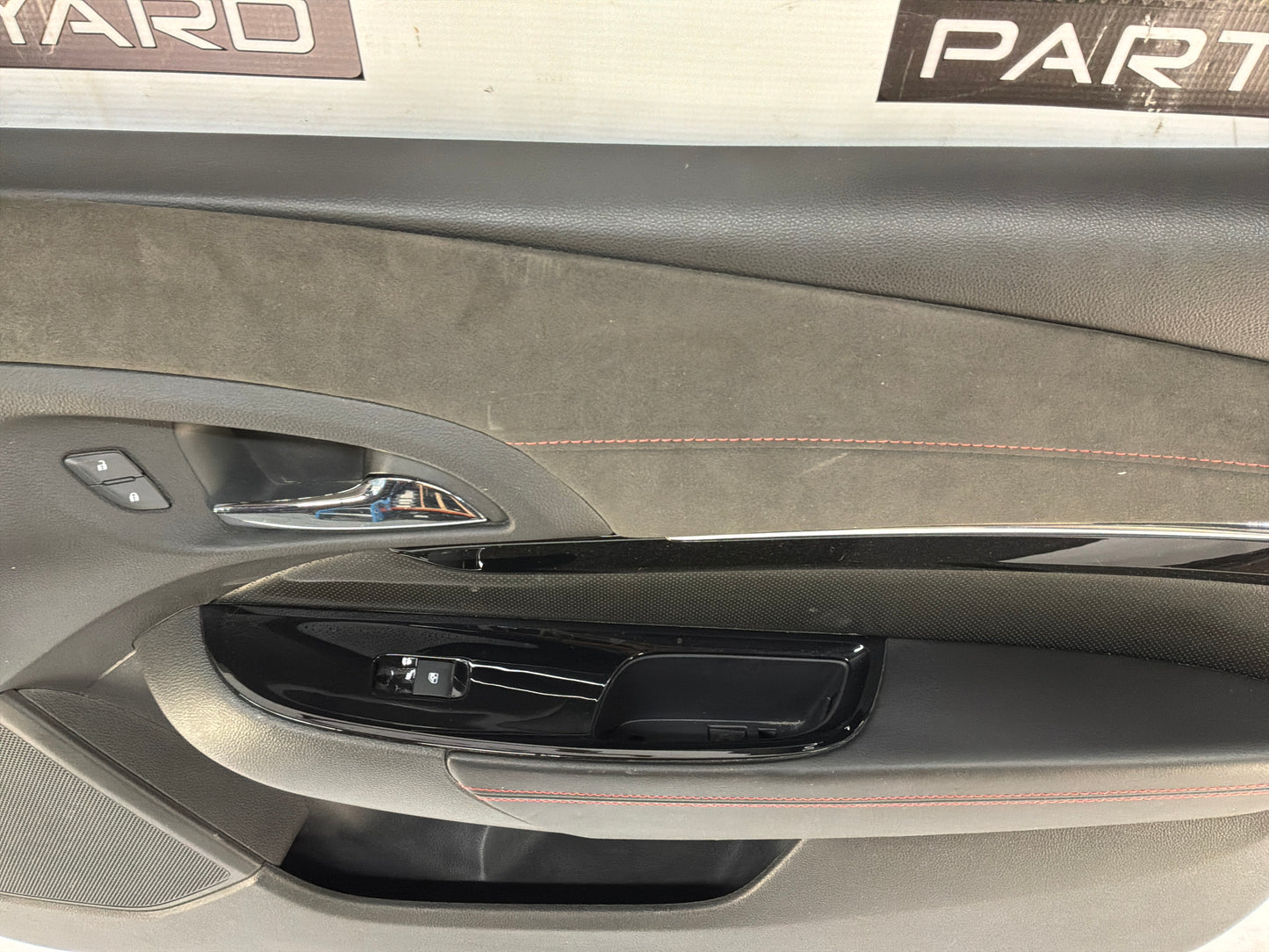 Door panel - Day's Parts Yard