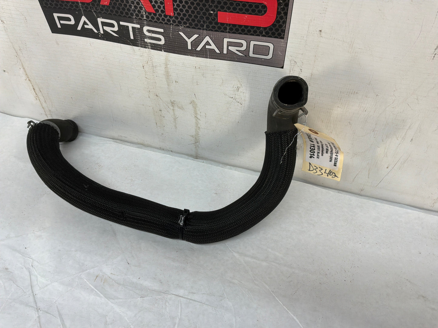 2014 Cadillac CTS-V Sedan Upper Radiator Hose OEM - Day's Parts Yard