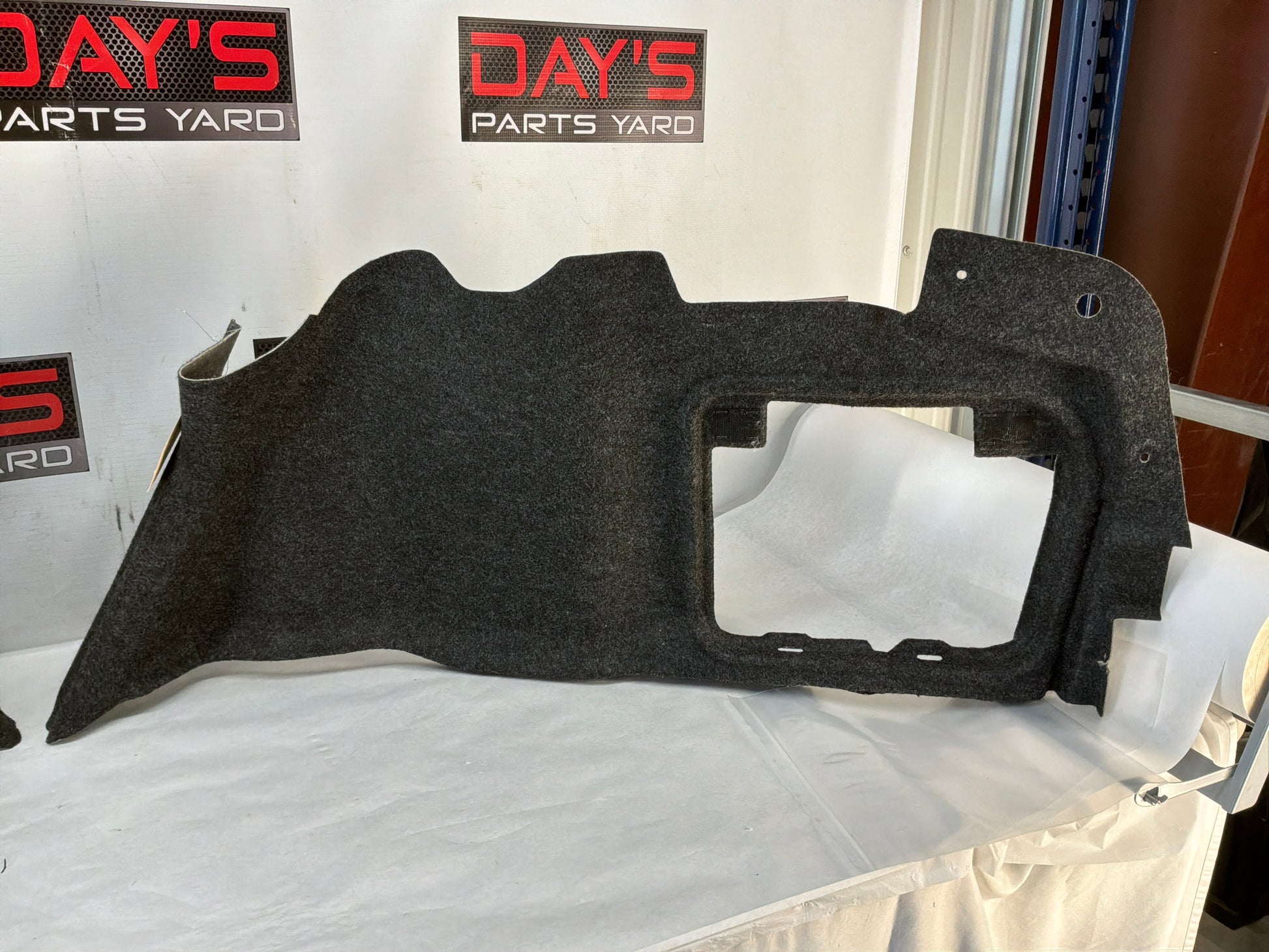 Trunk side felt - Day's Parts Yard