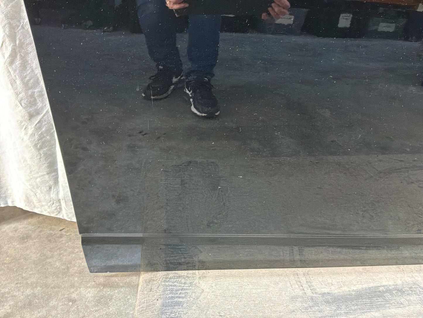 Rh front door - Day's Parts Yard