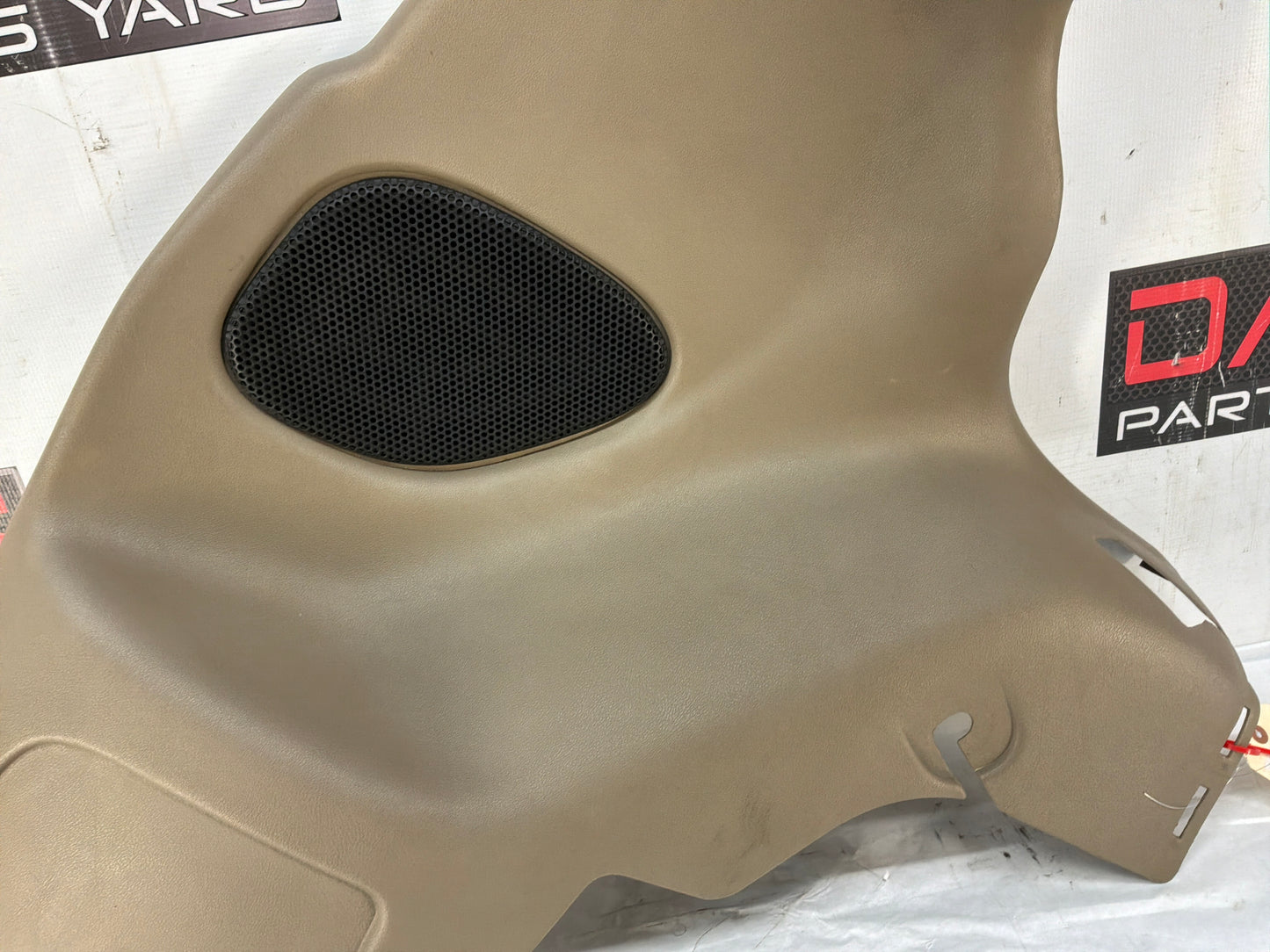 Rh rear door panel - Day's Parts Yard