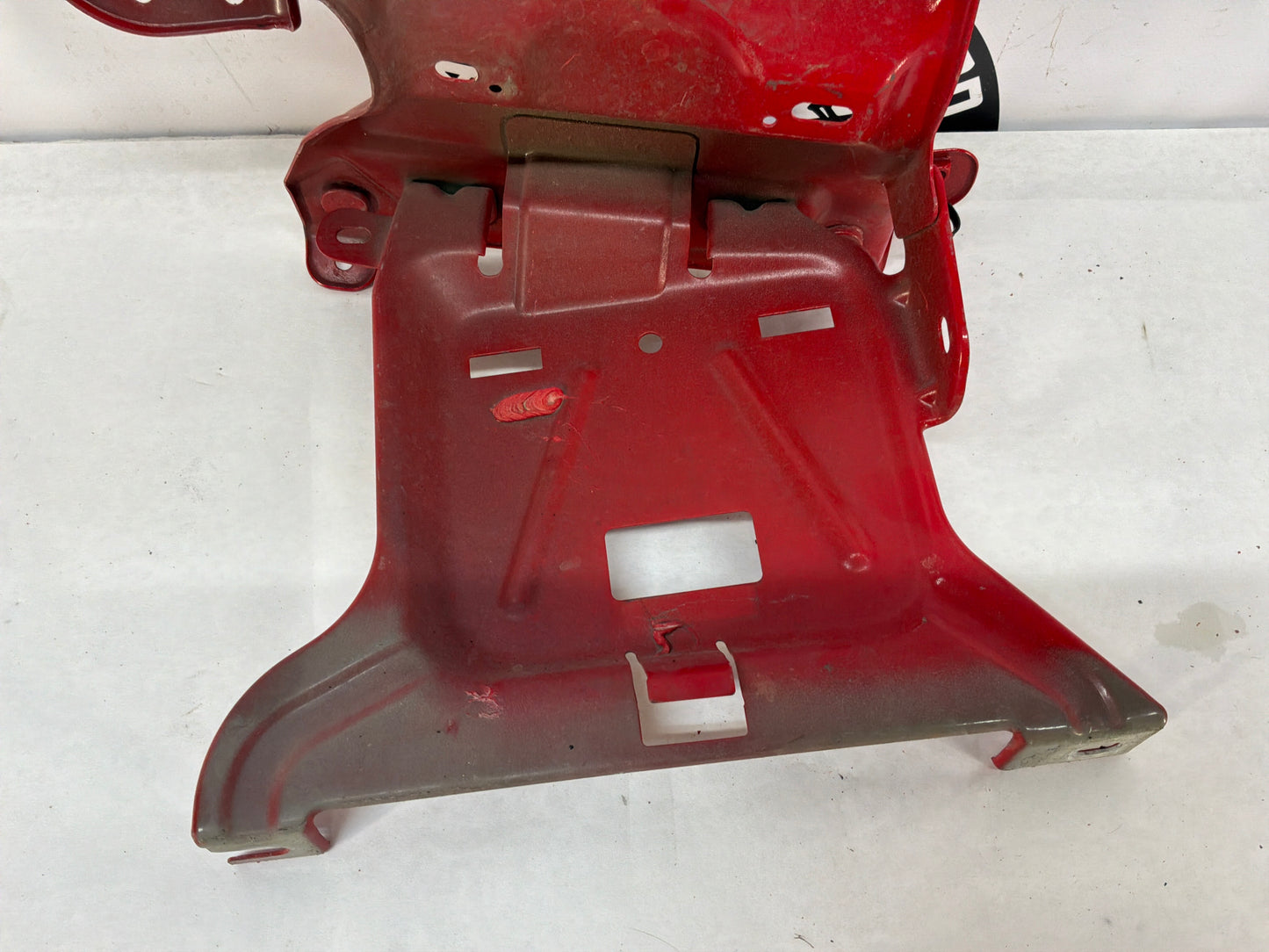 2014 Chevy SS Sedan Fuse Box Tray w/ ECM Bracket OEM