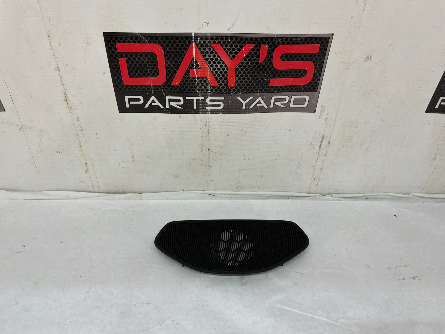 2014 Chevy SS Sedan Center Dash Speaker Grille Cover OEM