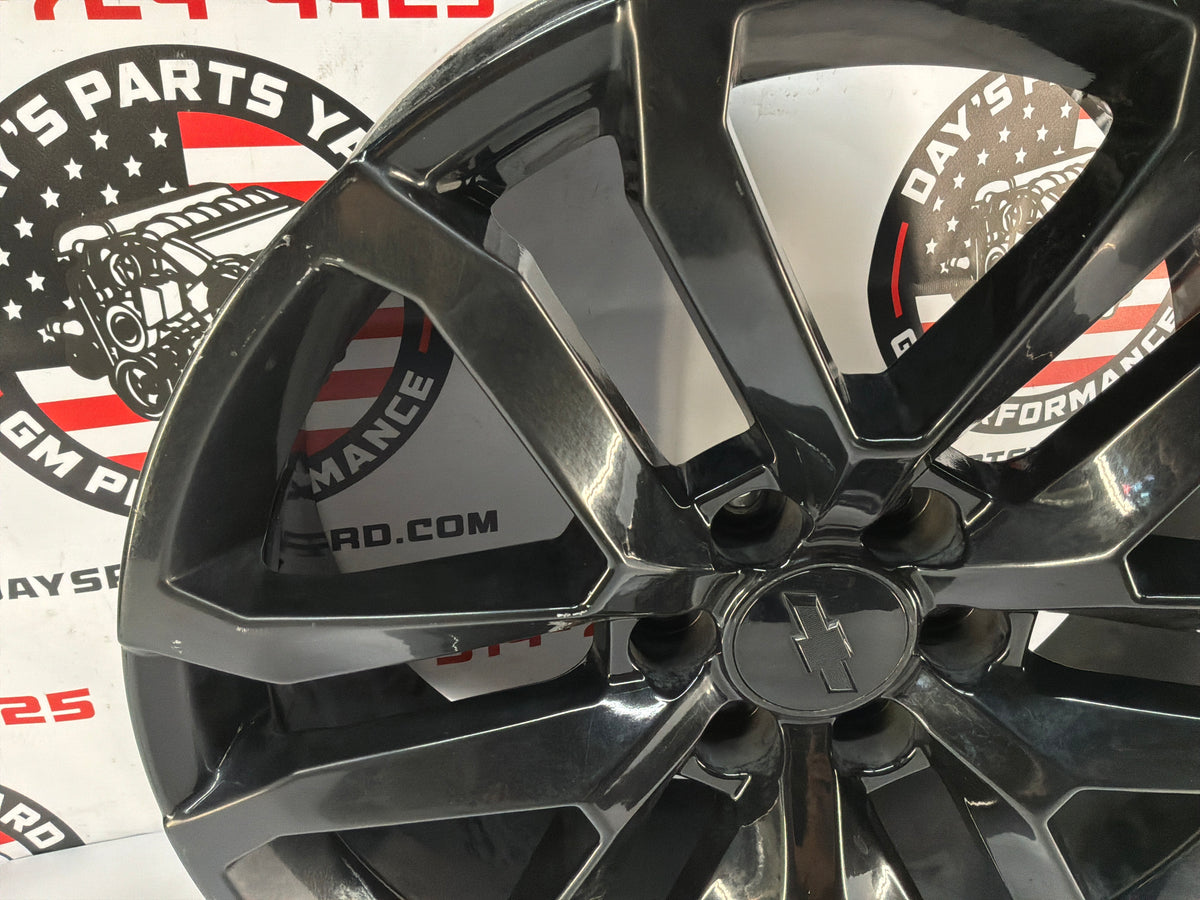 2018 Chevy Suburban LT Wheel 22x9 OEM