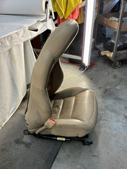 Seats - Day's Parts Yard