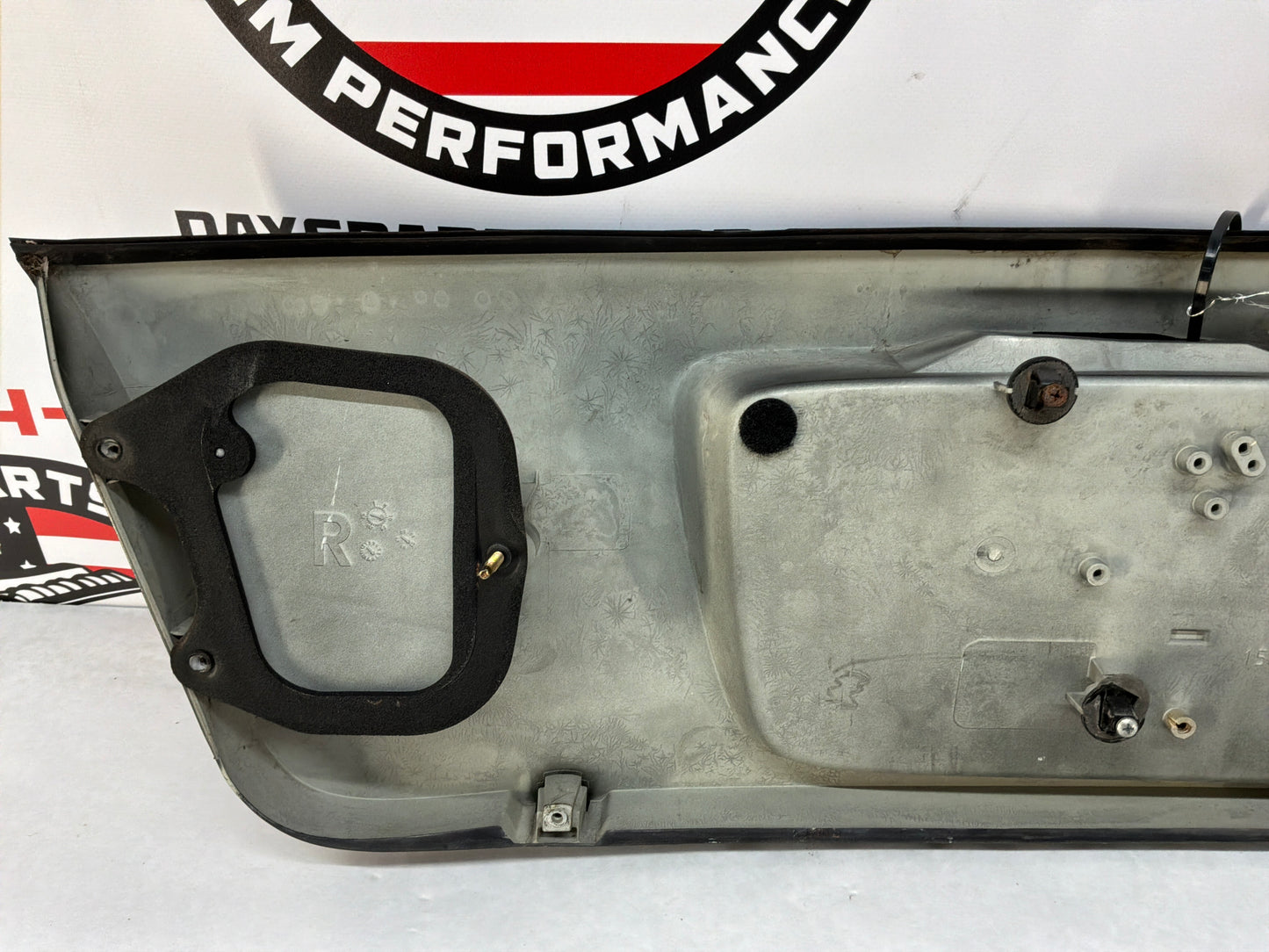 2004 Pontiac GTO Trunk Deck Lid Filler Insert Applique Panel Black OEM