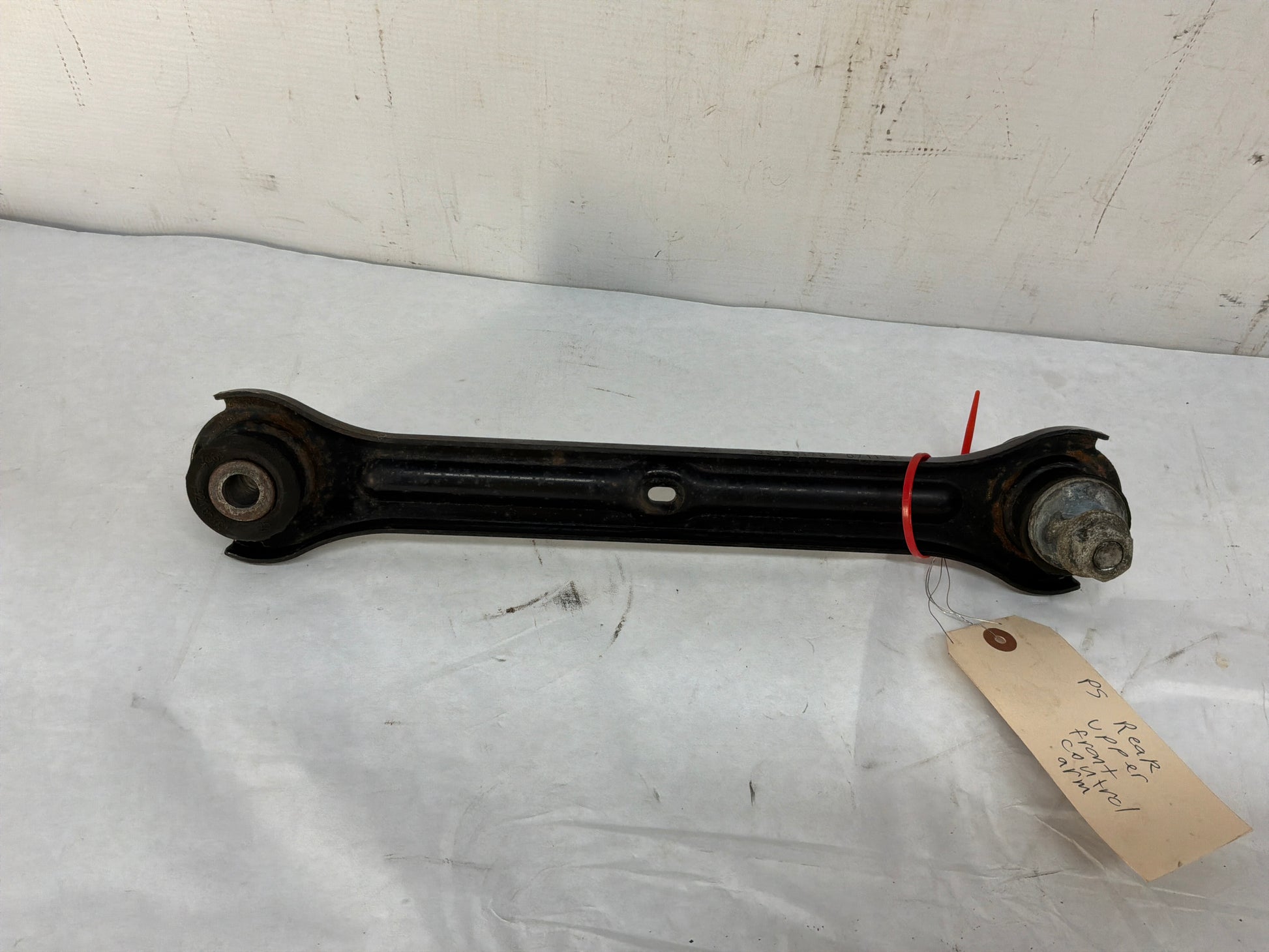 Rh control arm - Day's Parts Yard
