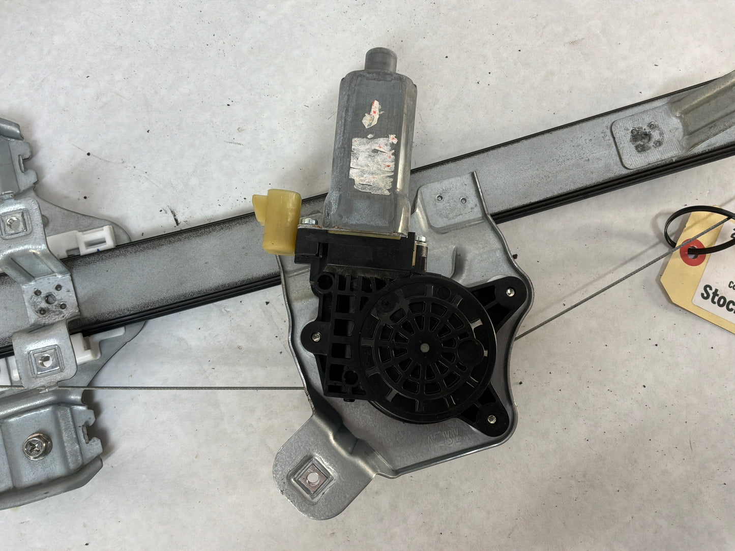 2008 Pontiac G8 GT LH Driver Rear Door Window Regulator Motor OEM