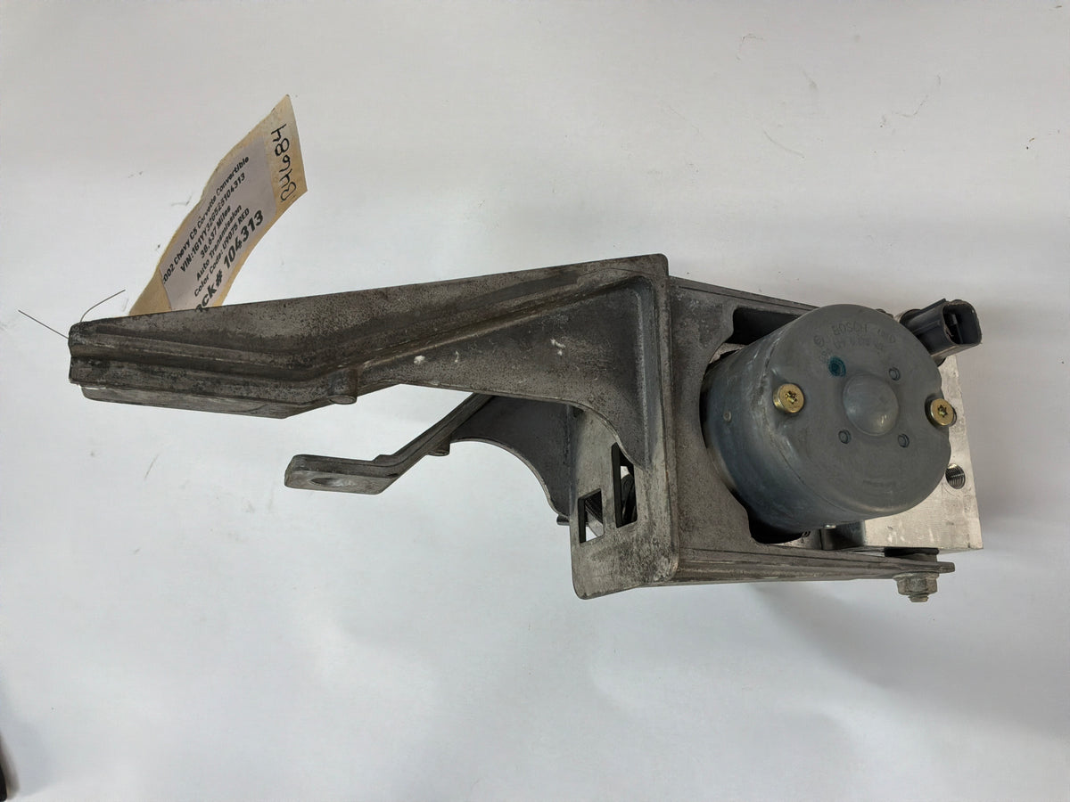 2002 Chevy C5 Corvette Convertible ABS Anti Lock Brake Pump Control Module w/ Bracket OEM