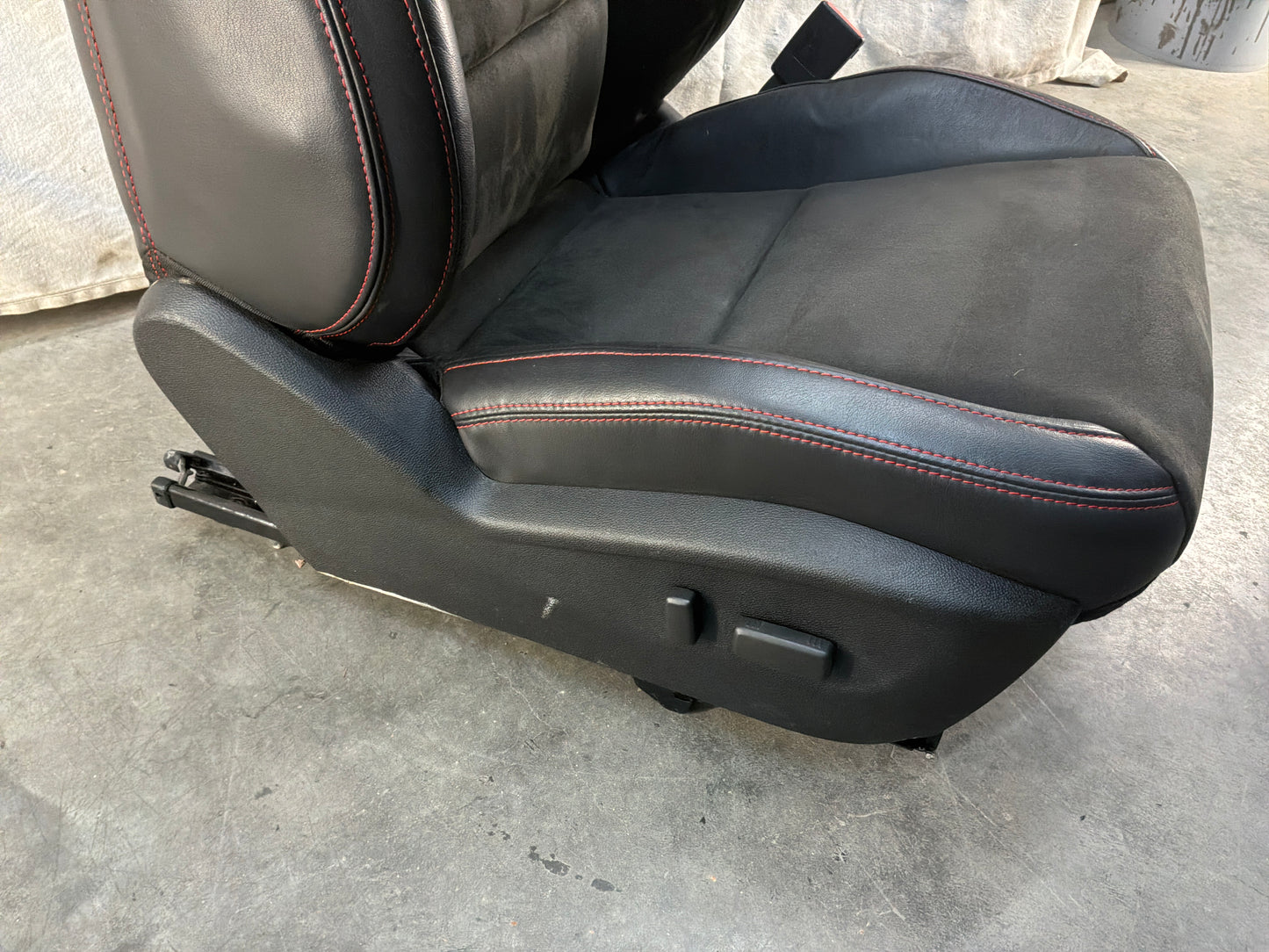 2013 Chevy Camaro ZL1 Seats Fronts & Rears Recaro Leather and Suede OEM