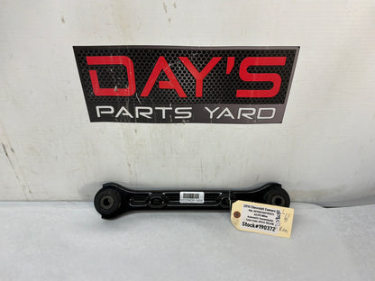 Rear lh control arm - Day's Parts Yard