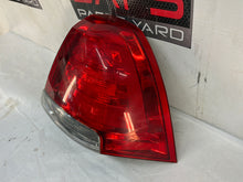 Rh taillight - Day's Parts Yard