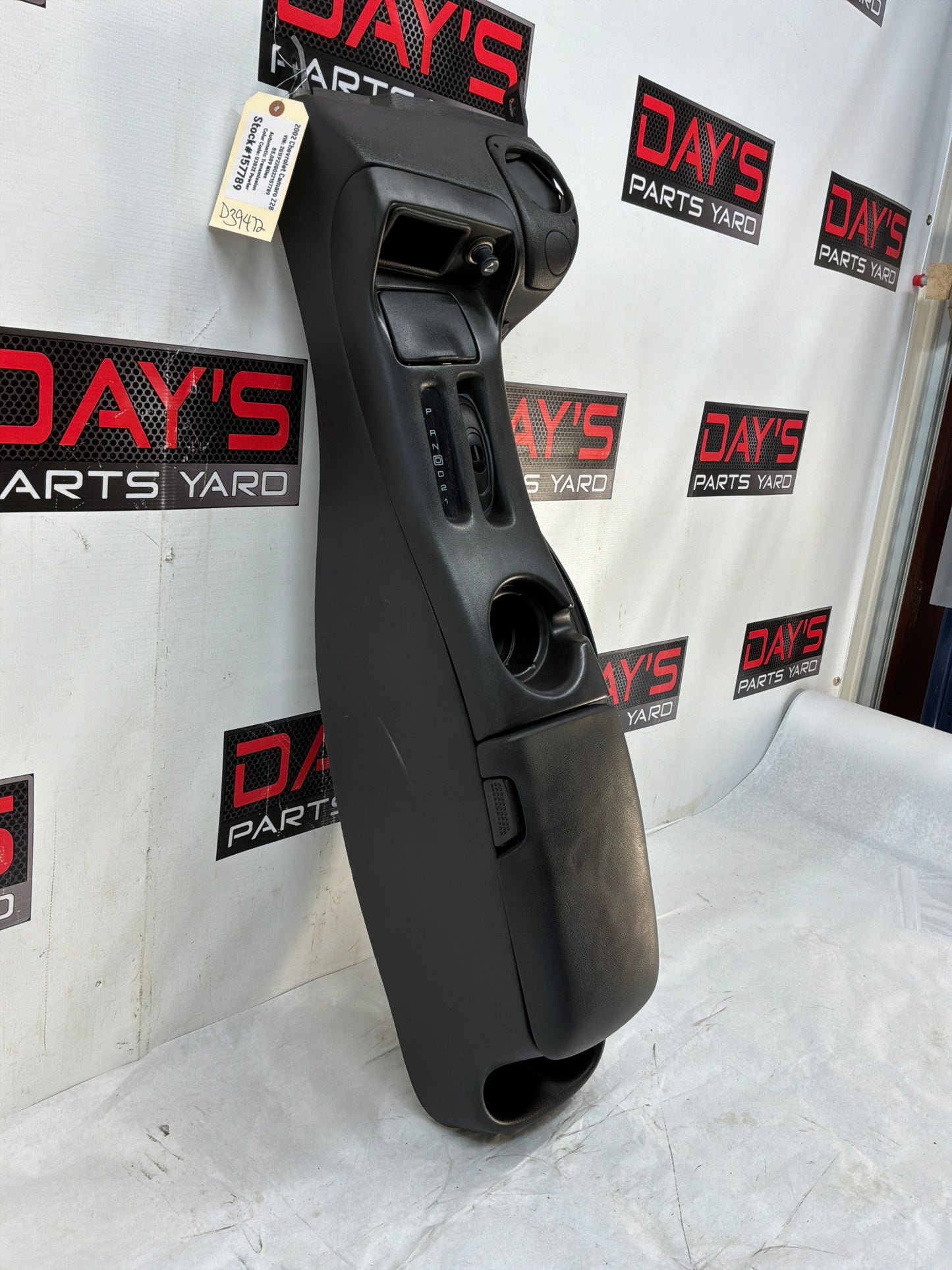 Center console - Day's Parts Yard
