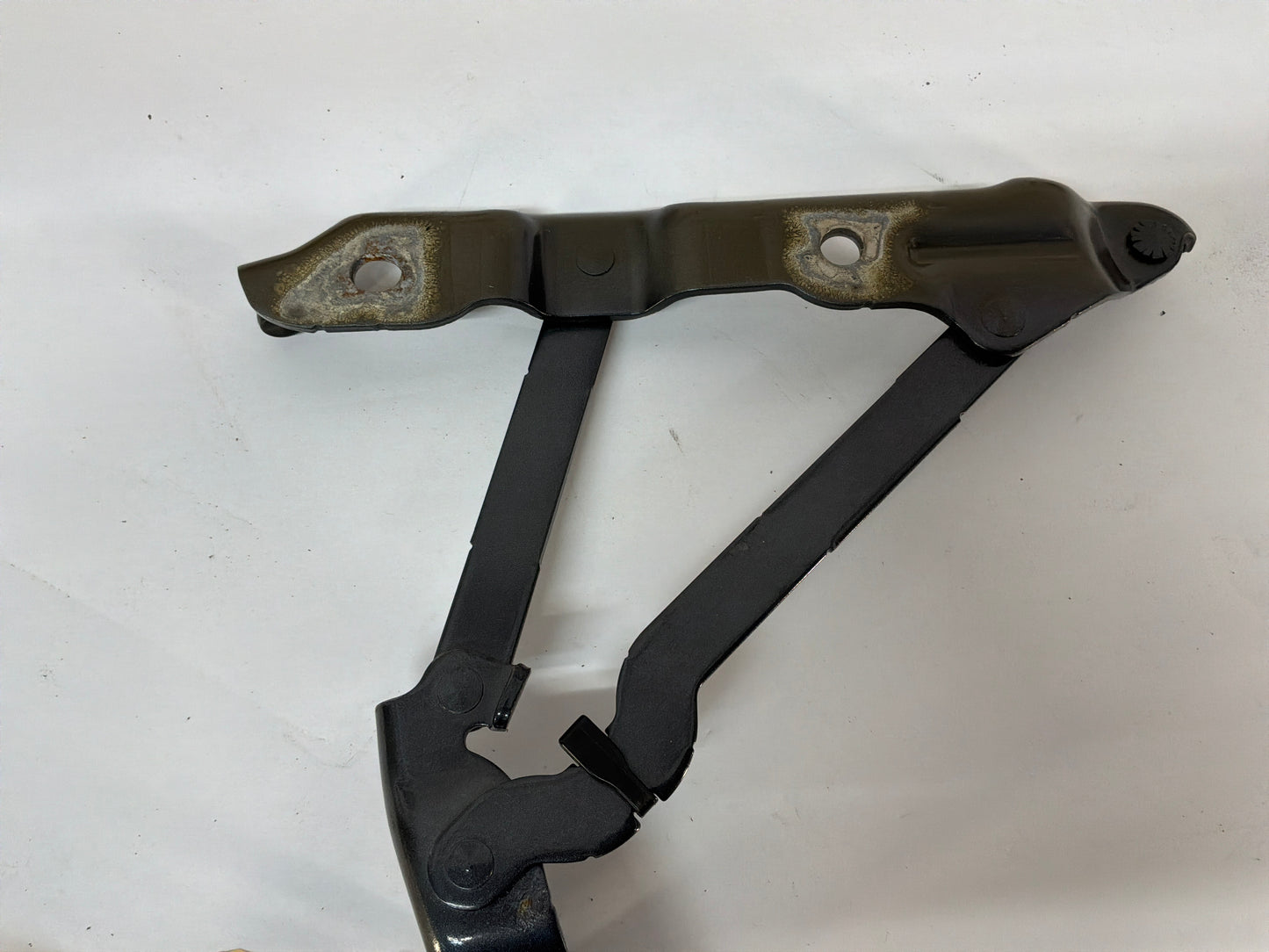2011 Chevy Camaro SS RH & LH Trunk Hinges OEM