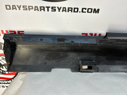 2014 Chevy Camaro SS RH Passenger Rocker Molding Side Skirt Panel OEM