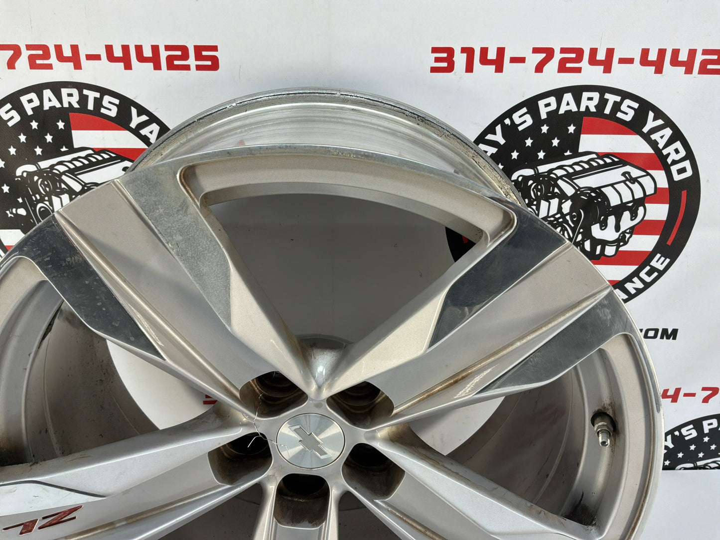 2013 Chevy Camaro ZL1 OEM Front Wheel 20x10 Wheel 5 Spoke