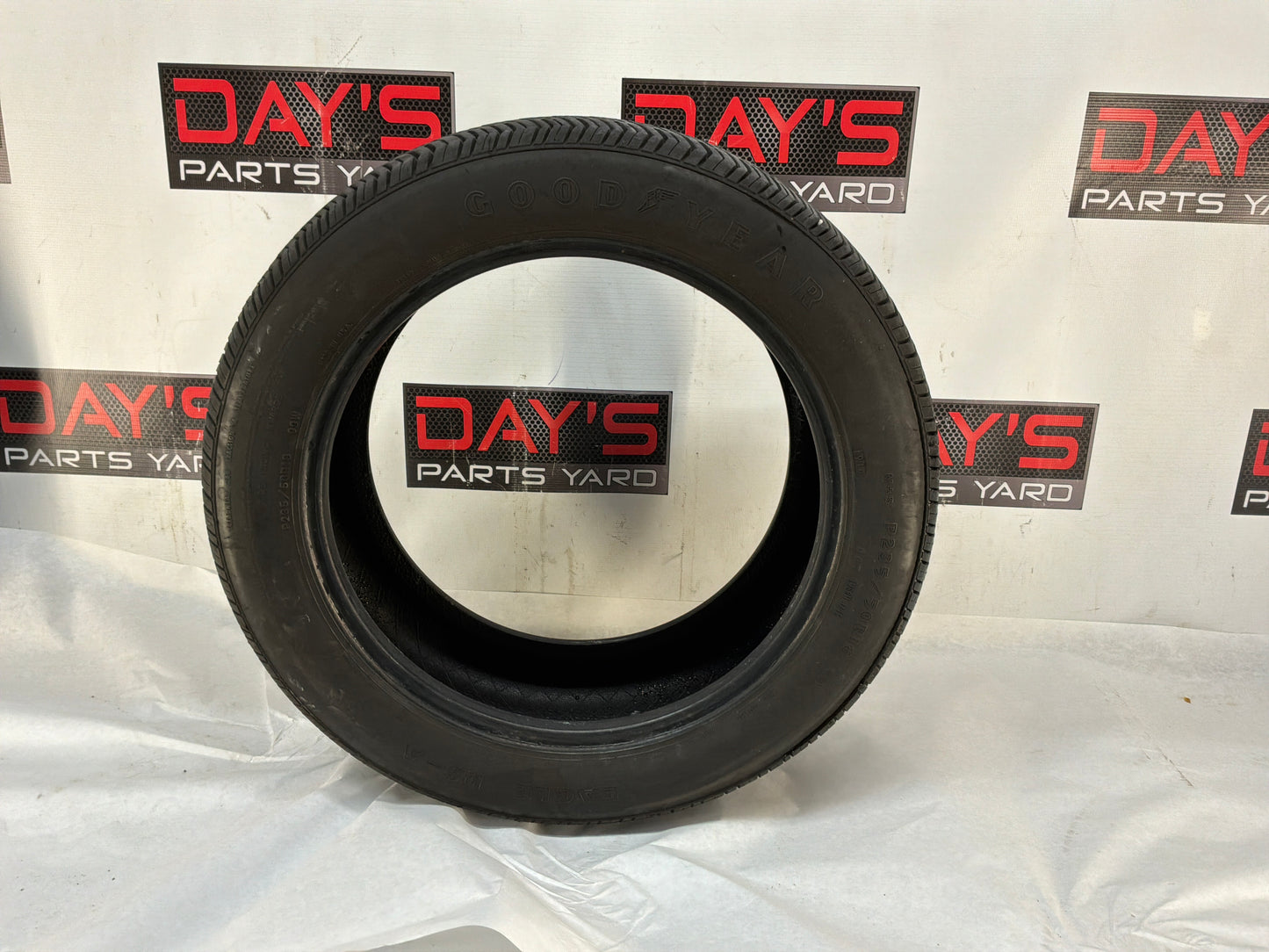 Tire set - Day's Parts Yard