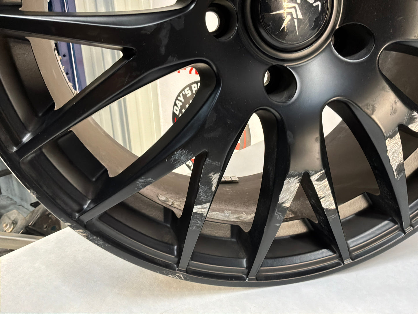 2005 Pontiac GTO 18x8 Verde Saga Aftermarket Wheels Set