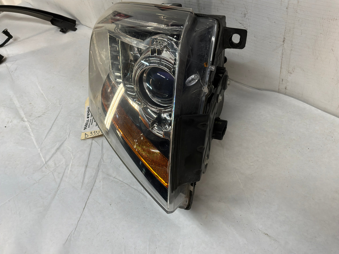 Headlight - Day's Parts Yard