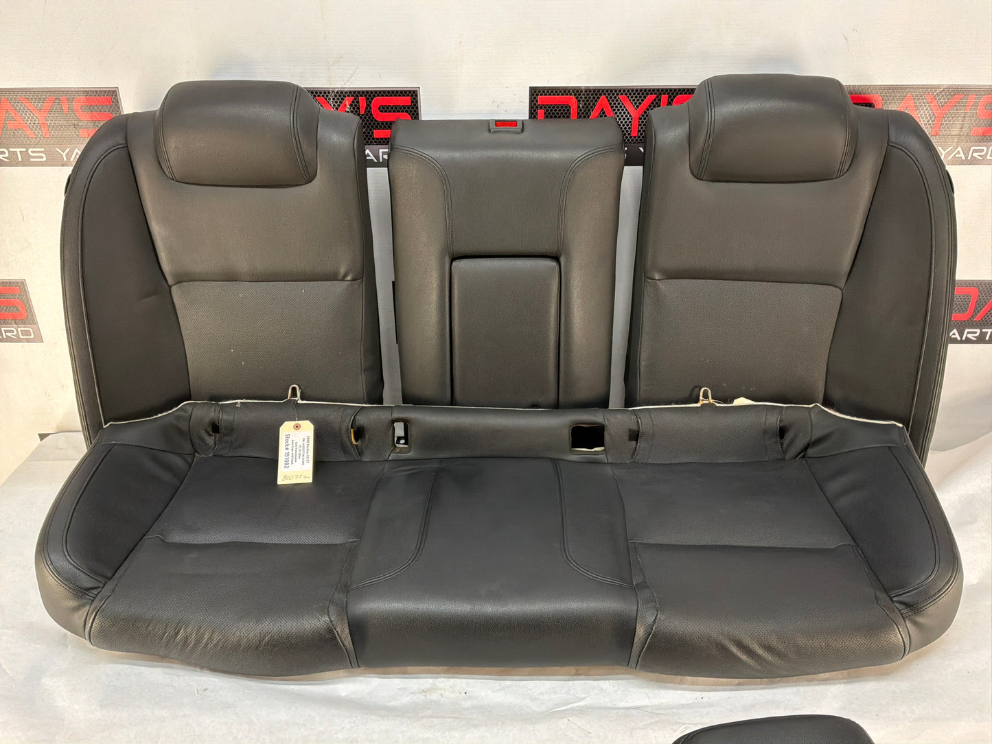 2008 Pontiac G8 GT Seats Fronts and Rears Black Leather OEM