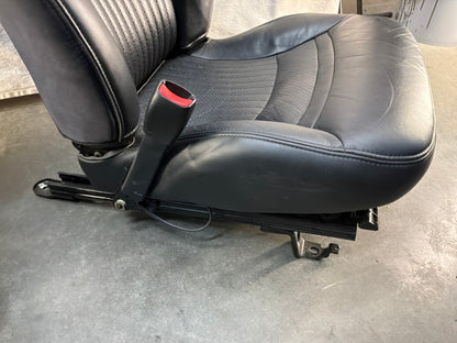 2002 Chevy C5 Corvette Convertible Seats RH & LH Front Black Leather Seats OEM