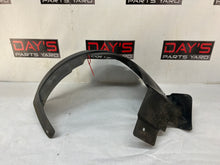 Rh wheel liner - Day's Parts Yard