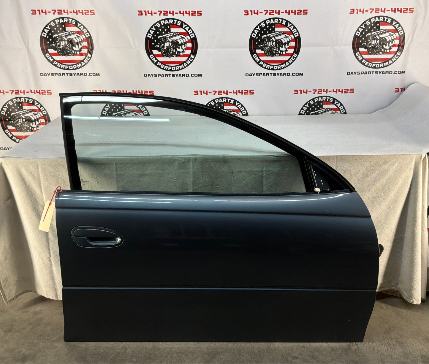 2006 Pontiac GTO RH Passenger Exterior Door OEM