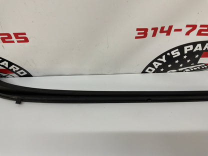 2014 Chevy SS Sedan RH & LH Windshield Window Molding Trim Moldings NEW OEM