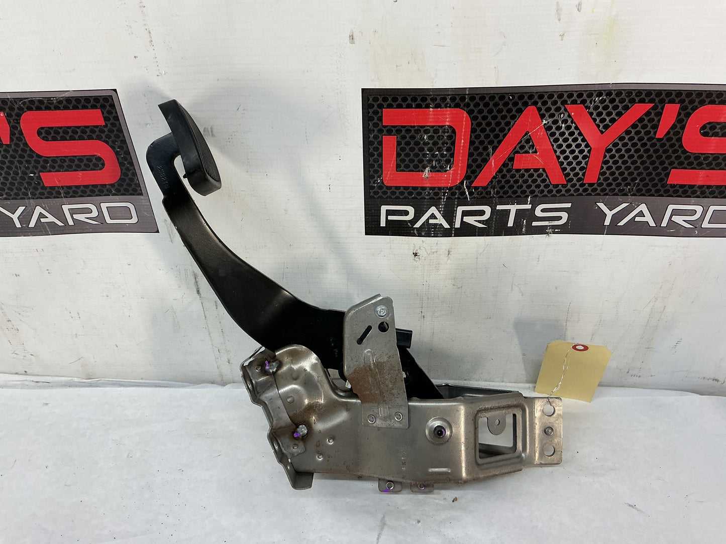 2015 Chevy Camaro SS 1LE Manual Transmission Pedal Set Brake Clutch Master Cylinder Assembly OEM