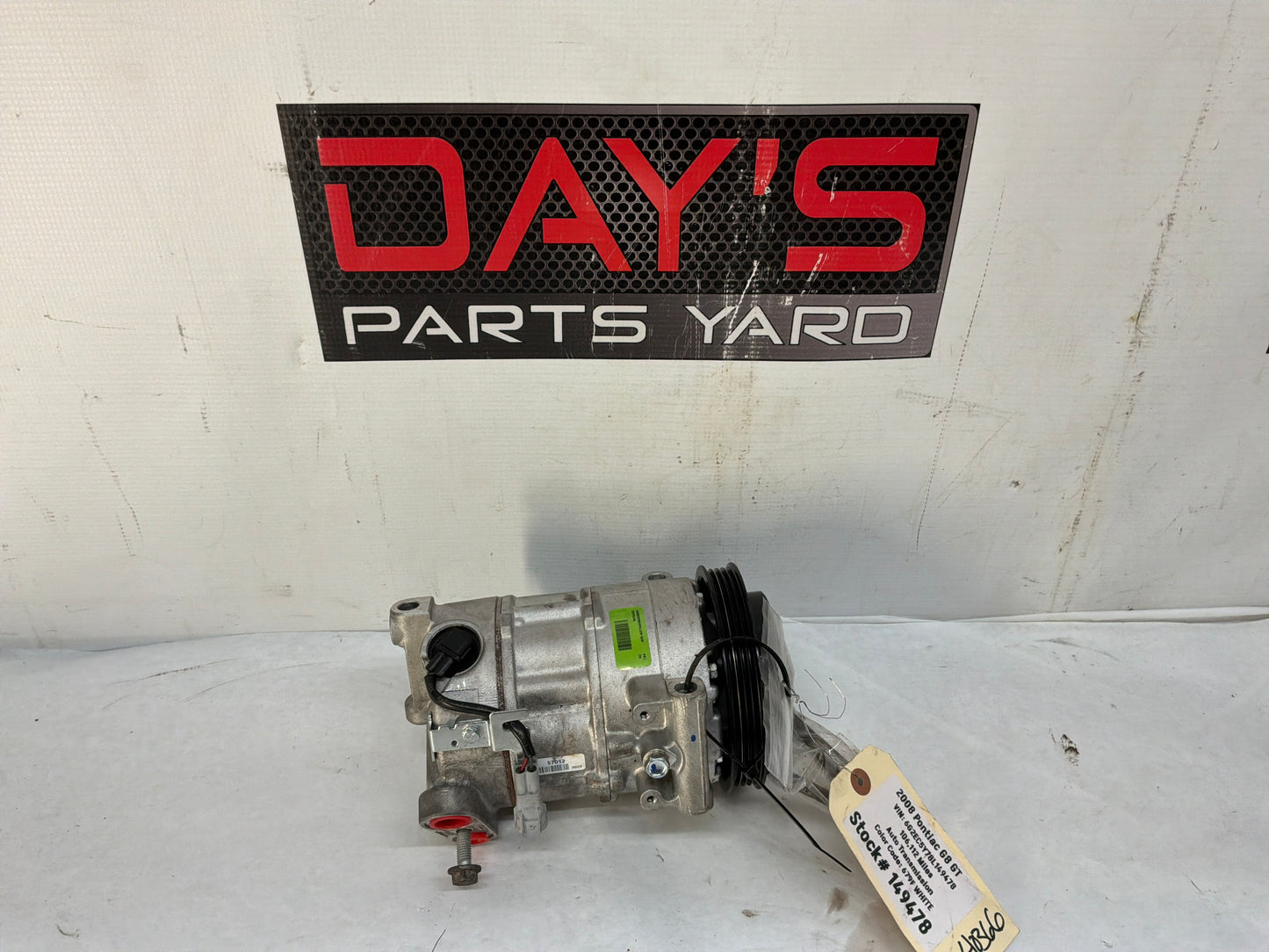 2008 Pontiac G8 GT A/C Air Conditioner Compressor Bracket w/ Hardware OEM
