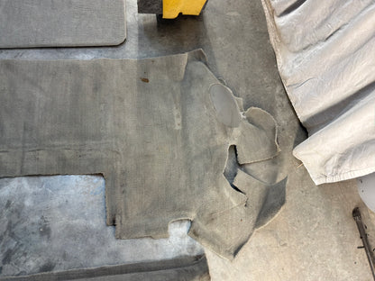 Complete carpet - Day's Parts Yard