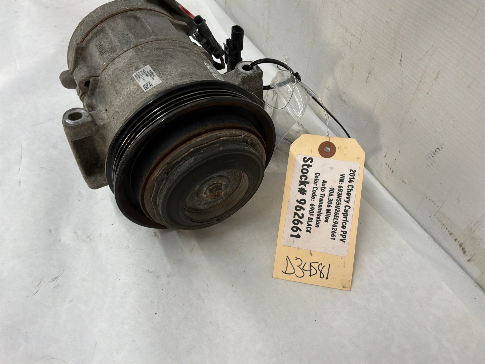Ac compressor - Day's Parts Yard