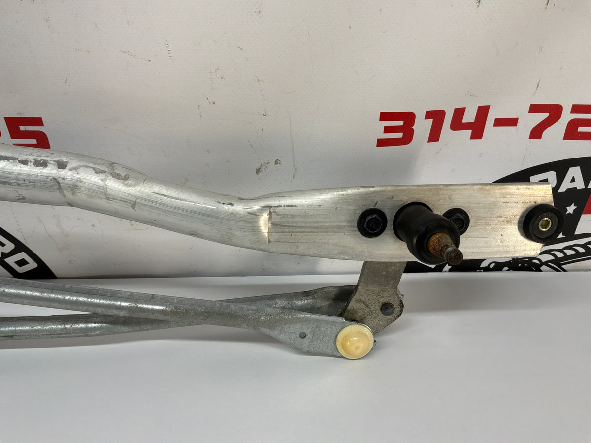 2002 Chevy C5 Corvette Windshield Wiper Linkage Transmission w/ Motor OEM