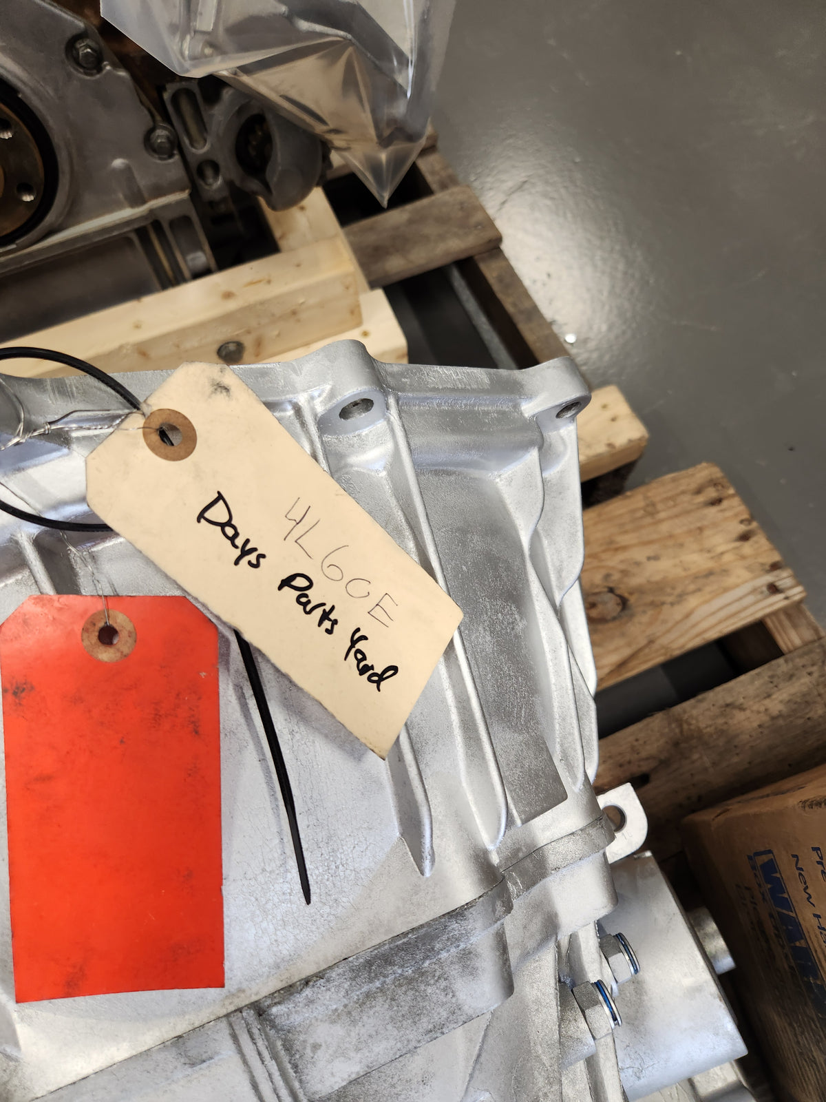 LQ9 4L60 - Day's Parts Yard