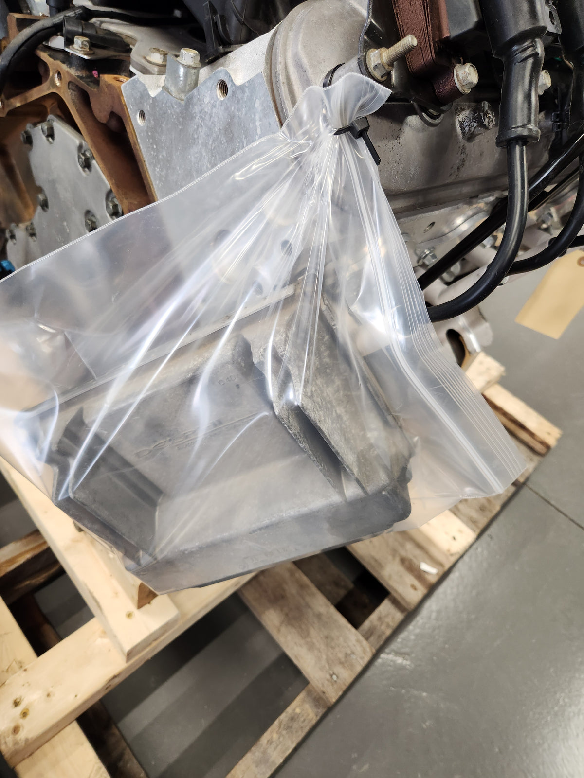 LQ9 4L60 - Day's Parts Yard