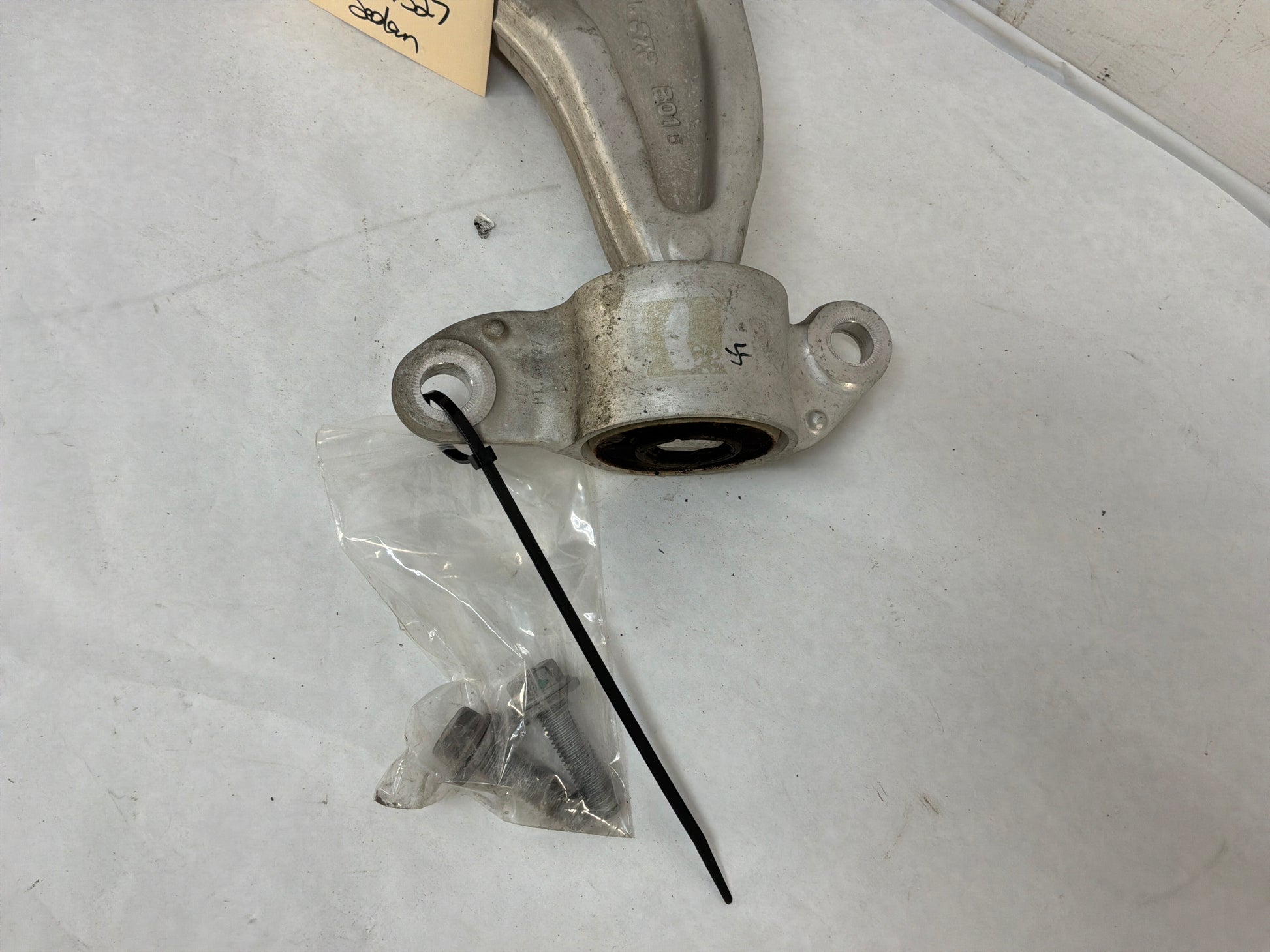 Lh control arm - Day's Parts Yard