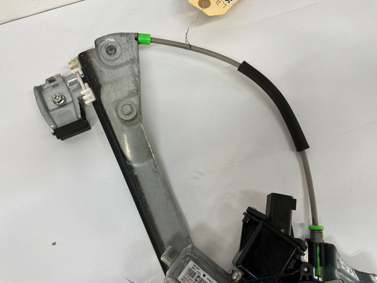 2014 Chevy SS Sedan LH Driver Front Window Regulator Motor OEM