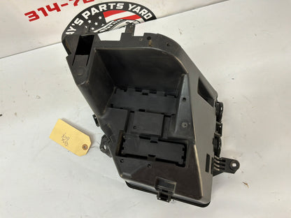 2006 Cadillac CTS-V Fuse Box Relay Junction w/ Lid OEM