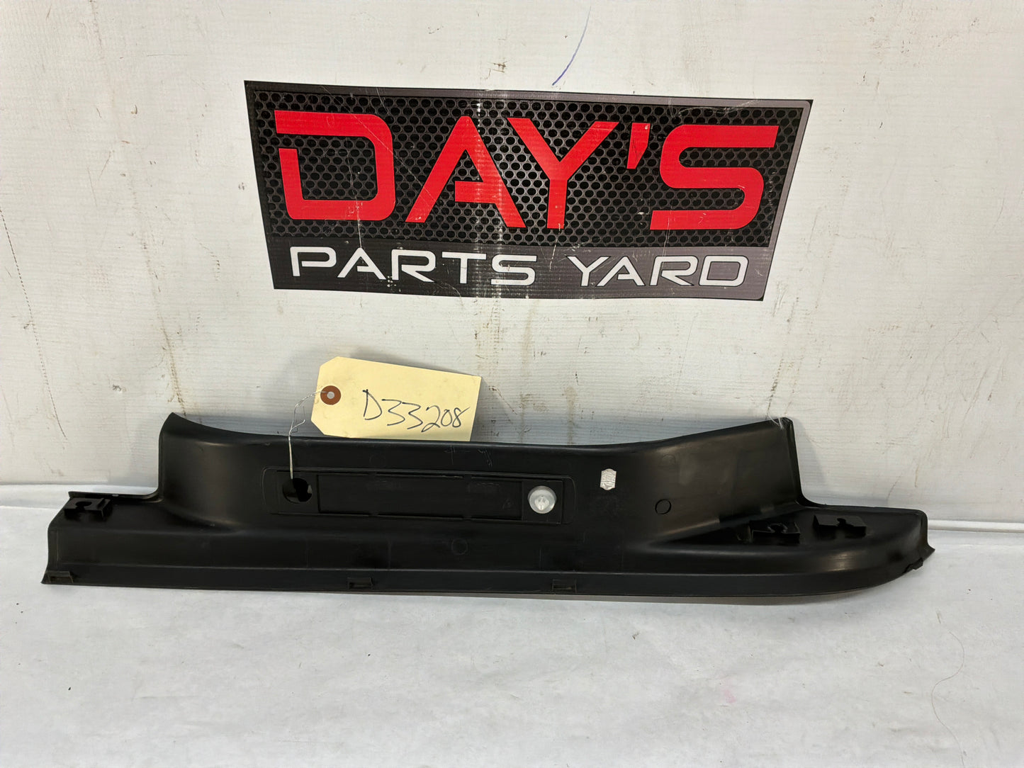 Panel - Day's Parts Yard