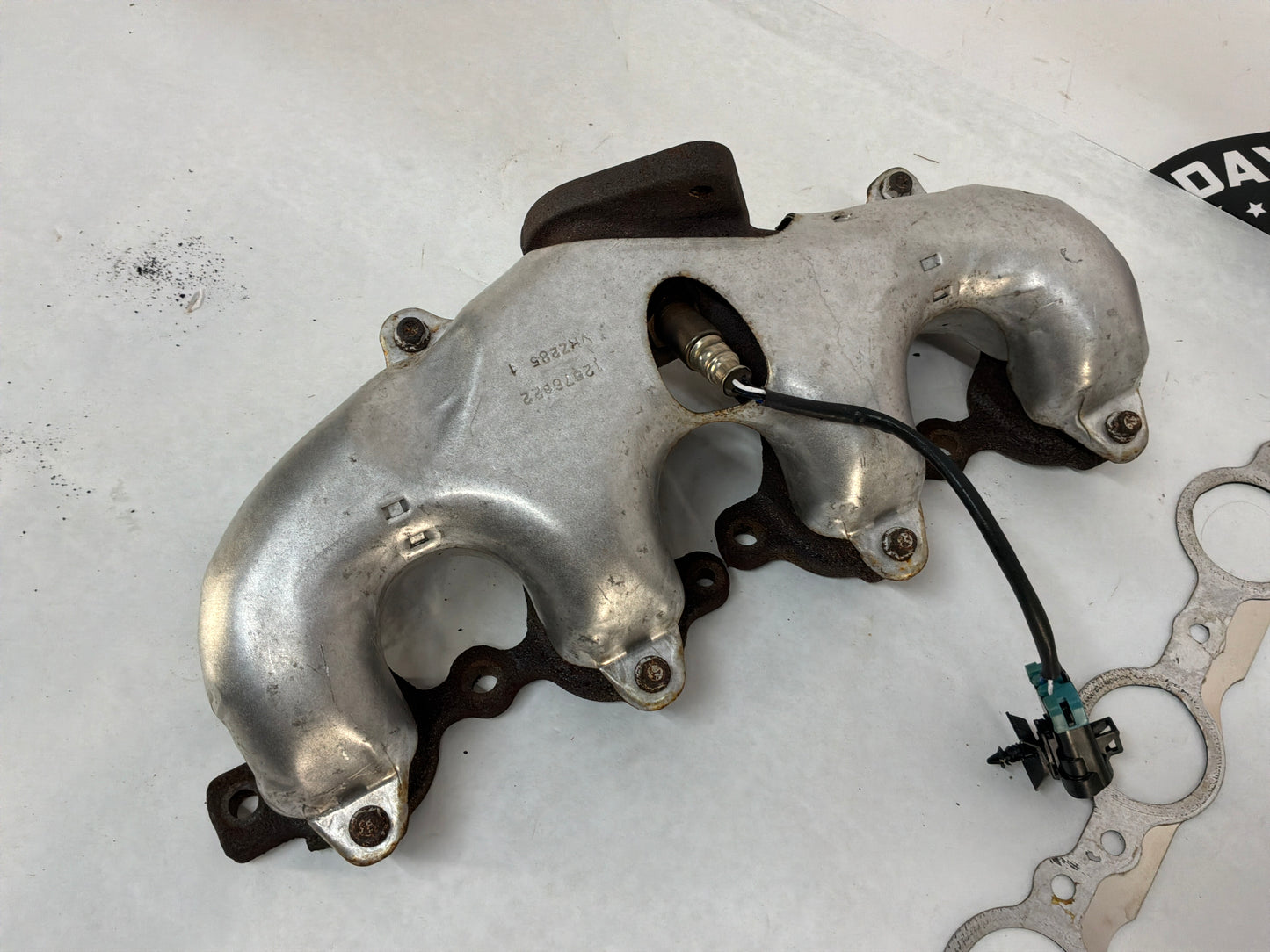 2007 C6 Corvette Convertible RH & LH Exhaust Manifolds OEM