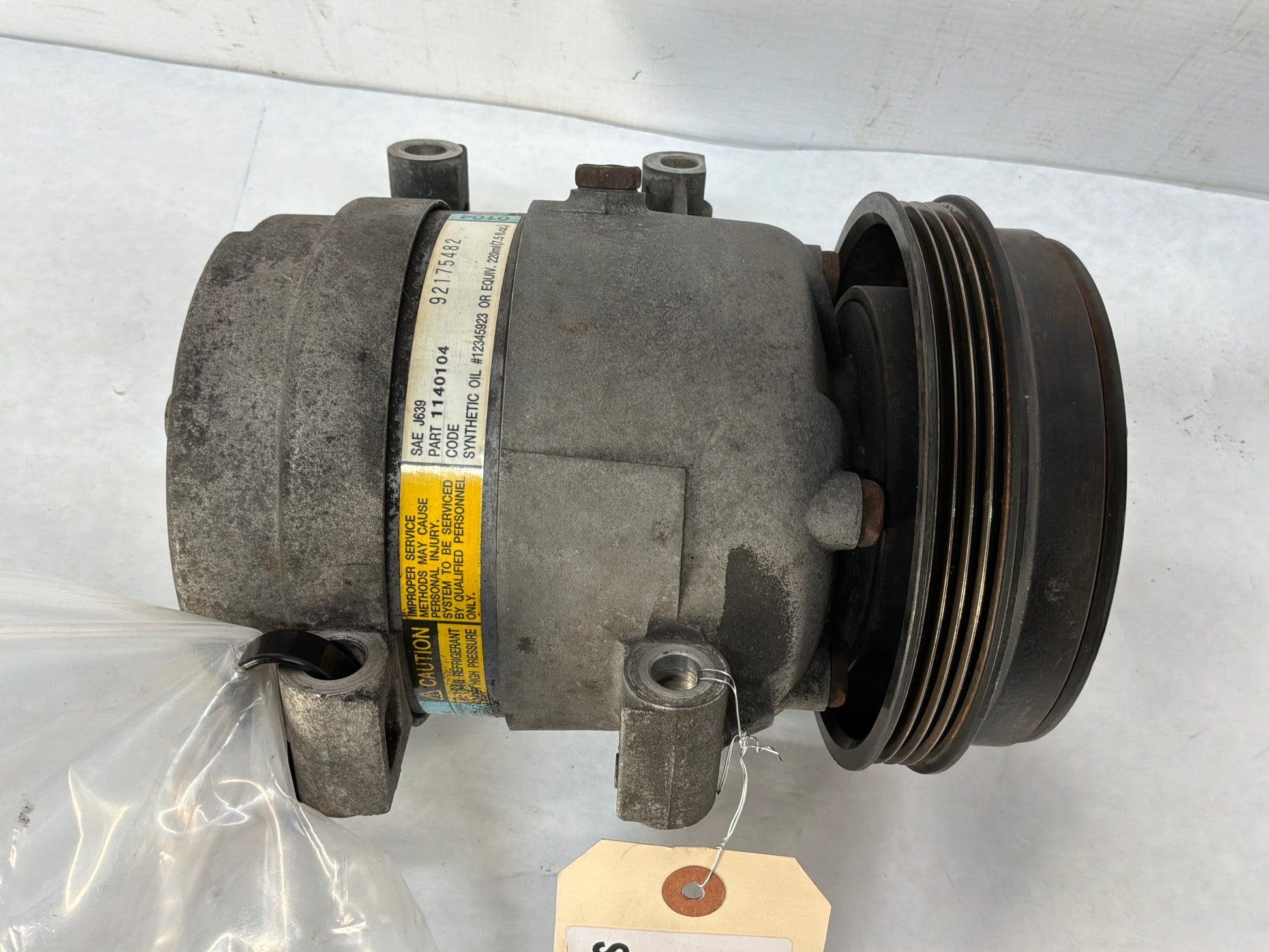 Ac compressor - Day's Parts Yard