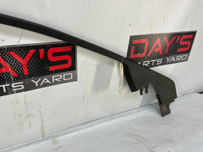 Door trim - Day's Parts Yard