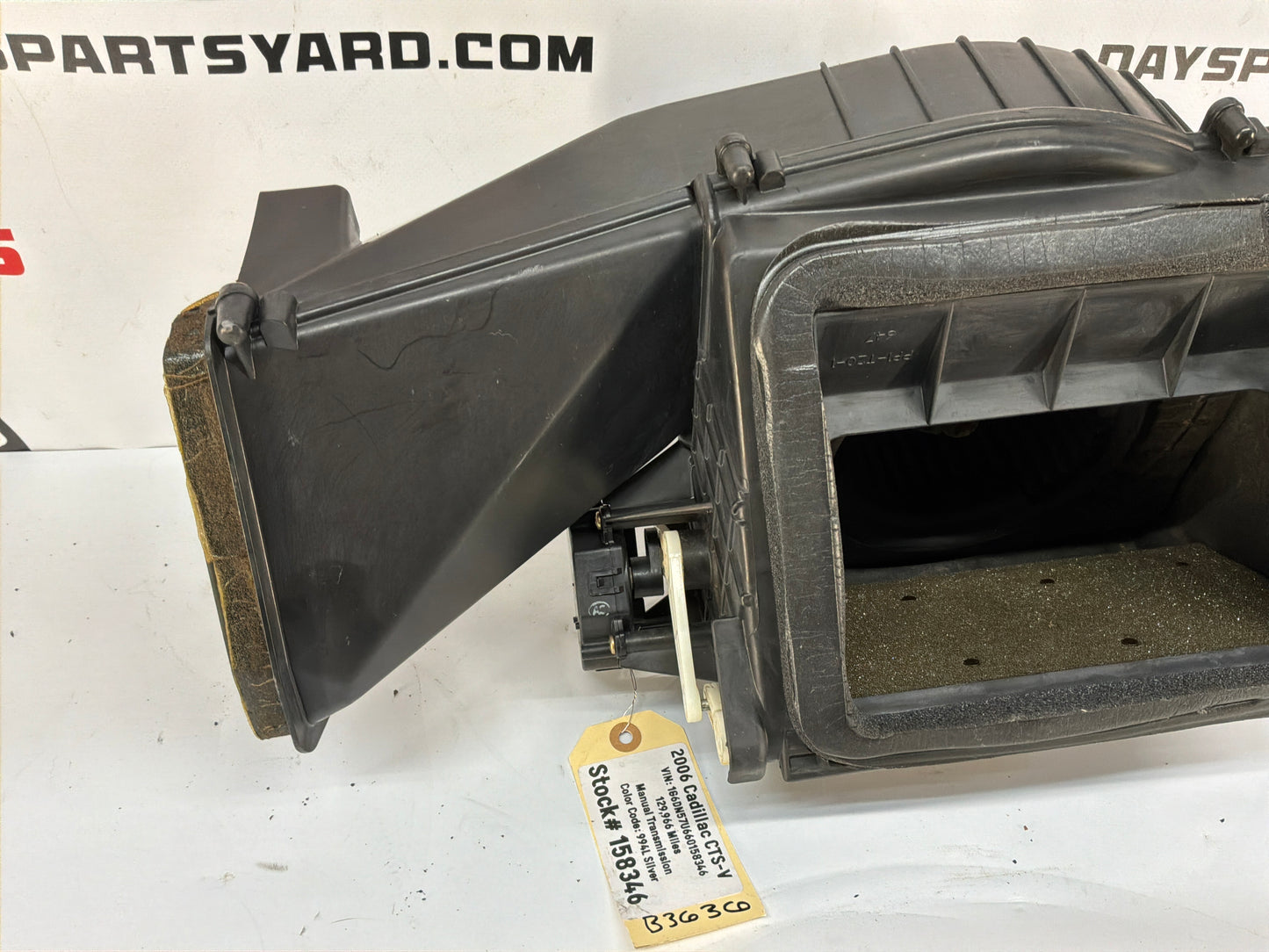 2006 Cadillac CTS-V HVAC Heater AC Housing Box Blower Motor Assembly OEM