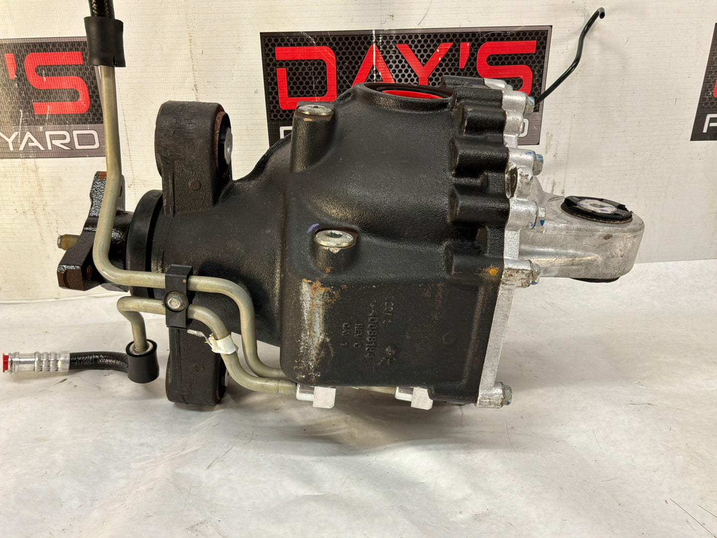 2014 Chevy Camaro ZL1 3.73 LSD Rear End Axle Differential Carrier OEM 38k Miles
