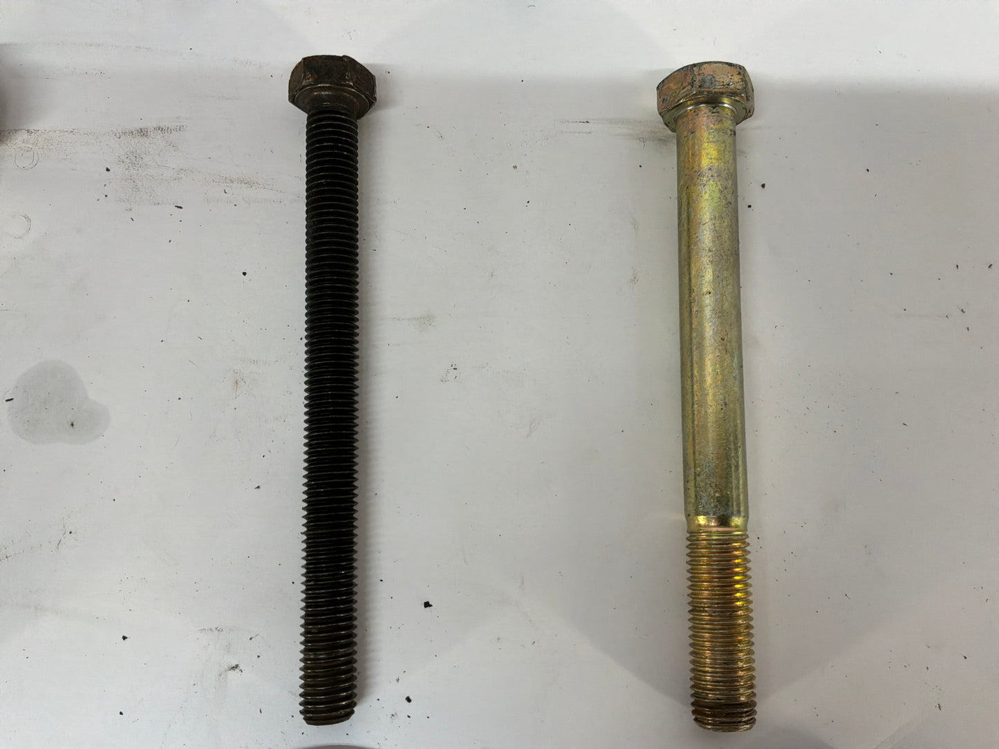 2006 Cadillac CTS-V Rear Suspension Cradle K Member Hardware Bolts Washers OEM