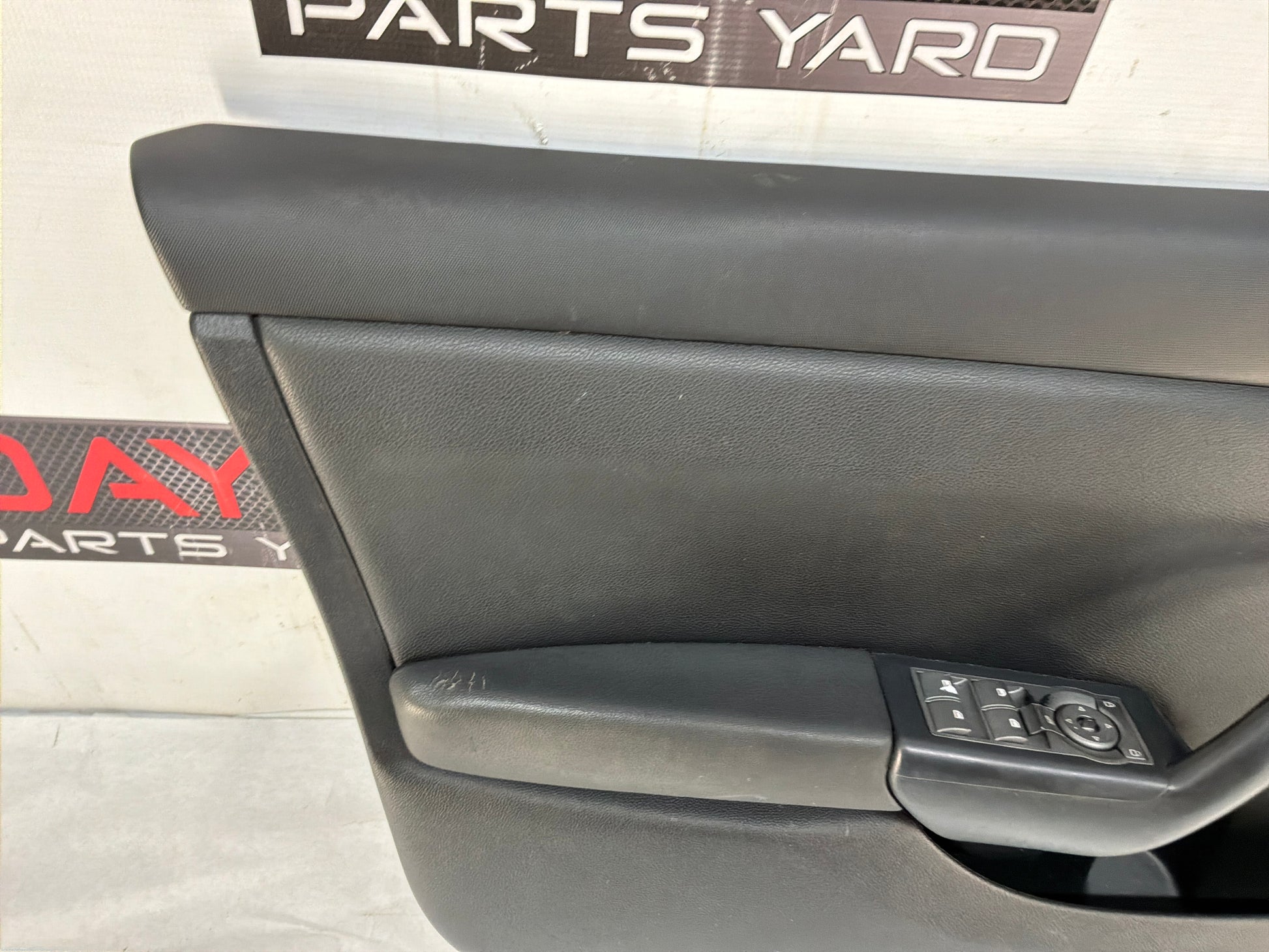 Door panel - Day's Parts Yard
