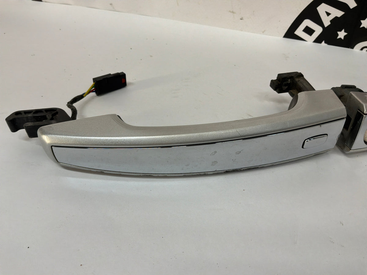 2014 Chevy SS Sedan Exterior Door Handles Set Silver OEM