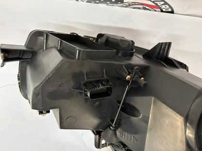 2006 Cadillac CTS-V LH Driver Headlight Head Light Lamp OEM