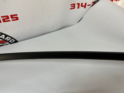2017 Chevy SS Sedan RH & LH Driver Door Opening Roof Top Frame Reveal Trim Molding OEM